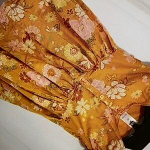 Great condition kids floral blouse